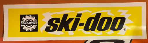 Ski-doo skylt